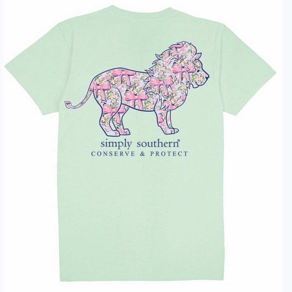 Simply Southern Save Lion Floral Mint Design Short Sleeves, NWT